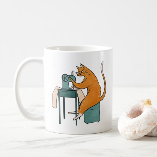 Antikes Katzennähen Kaffeetasse (Mit Donut)