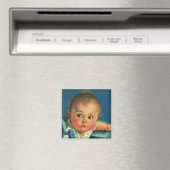 Antikes Kind, süßer kleiner Junge oder Mädchen im  Magnet (In Situ (Geschirrspüler))