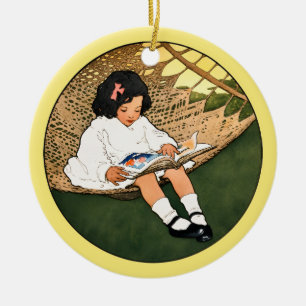 Antikes Mädchen beim Lesen in einer Hängematte  Keramik Ornament