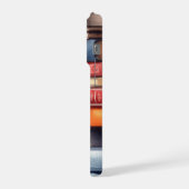 Antikes Monogramm mit Wasserfarben-Bücherstapel iPhone Hülle (Linke Seite)