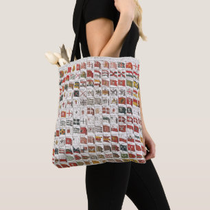 Antikes Poster mit nautischen Flaggen der Welt Tasche