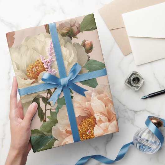 Antikes Rosa Pfingstrose Creme Blumenmuster Geschenkpapier (Schenken)