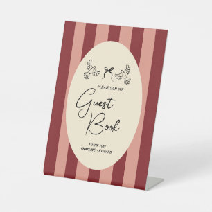 Antikes rotes Rosé gestreiftes Hochzeitsgästebuch- Sockelschild