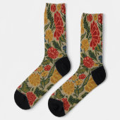 Antikes rotes und goldenes Crewel-Blumenmuster Socken (Linkes Detail)