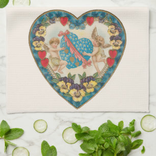 Antikes Valentinstag, Vintage-Engel in einem Herze Geschirrtuch