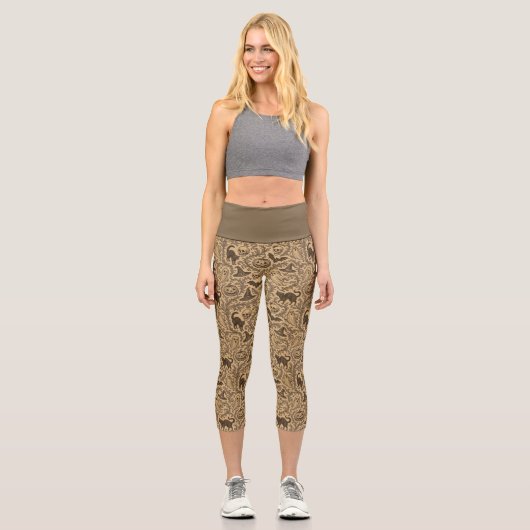 Antikes viktorianisches Halloween-Muster mit Geist Capri Leggings (Vorderseite)