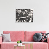 Antikes Wagenrad Leinwanddruck (Insitu (Wohnzimmer))