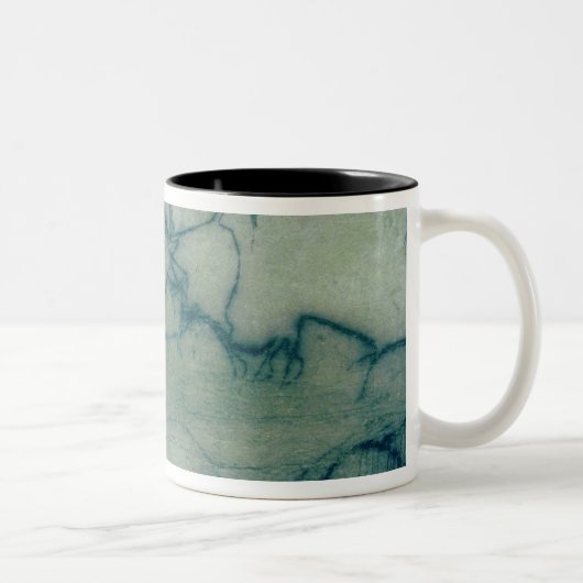 Antilope und Bison, Perigordian (Höhlenmalerei) Zweifarbige Tasse (Rechts)