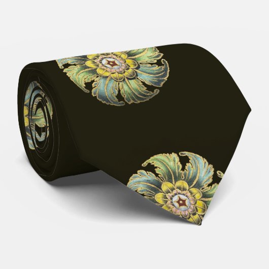 Antique Architectural Rosette Nr. 1 Krawatte (Gerollt)