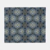 Antique Blue Daisy Floral Fleecedecke (Vorderseite (Horizontal))