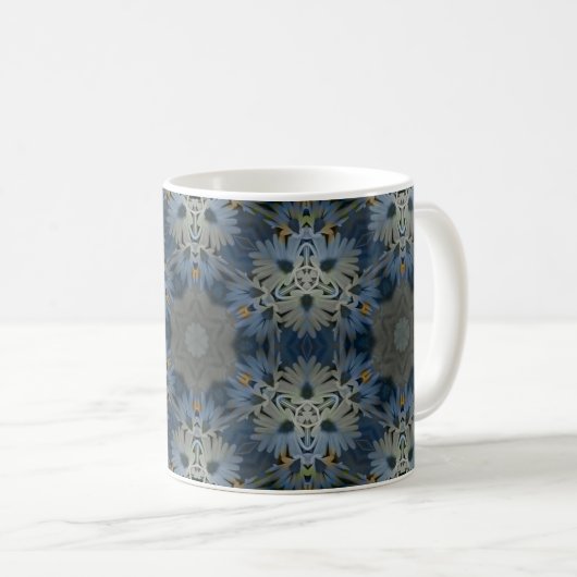 Antique Blue Daisy Floral Kaffeetasse (VorderseiteRechts)