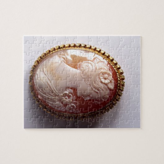 Antique Cameo Puzzle (Horizontal)