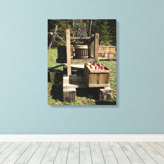 Antique Cider Press Leinwanddruck (Insitu (Holzboden))