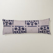 Antique Delft Tile Blue: Klassisches niederländisc Seitenschläferkissen (Rückseite)