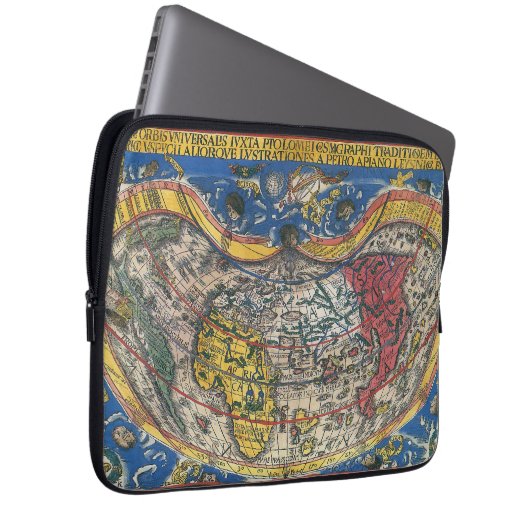 Antique Heart Shaped World Map von Peter Apian 152 Laptopschutzhülle (Vorne Rechts)