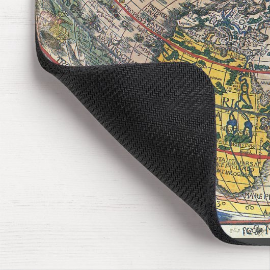 Antique Heart Shaped World Map von Peter Apian 152 Mousepad (Ecke)