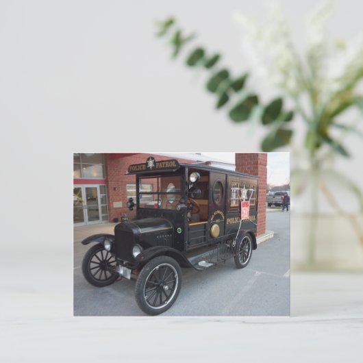 Antique Paddy Wagon Postkarte (Stehend Vorderseite)