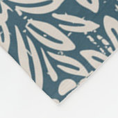 Antique Pattern of Worn out Leaves Blue Background Fleecedecke (Ecke)