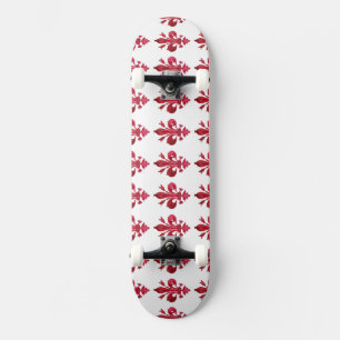 ANTIQUE ROTE LILIE IN WEISSER BLUTERBILDUNG SKATEBOARD