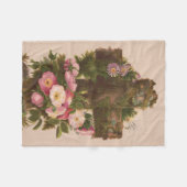 Antique Rustic Cross, Wild Roses, Easter Card, Fleecedecke (Vorderseite (Horizontal))