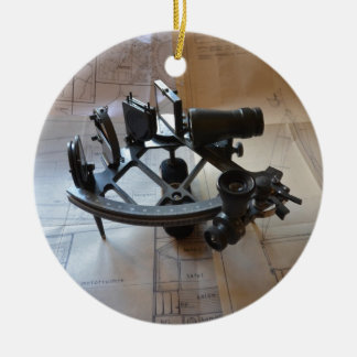 Antique Sextant Keramik Ornament