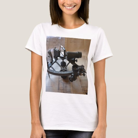 Antique Sextant T-Shirt (Vorderseite)
