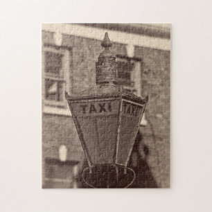 Antique Taxi Lamp - 11x14 - 252 Stück Puzzle
