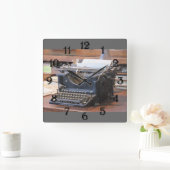Antique Typewriter Clock Quadratische Wanduhr (Zuhause)