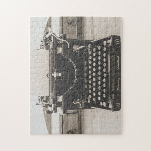 ANTIQUE TYPEWRITER JIGSAW PUZZLE (Vertikal)