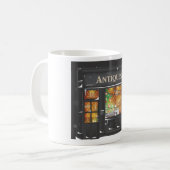 Antiquitätenladen Kaffeetasse (Vorderseite Links)