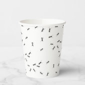 Ants prank pappbecher (Links)