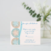 Antwortkarte für Peach und Blue Sand Dollars RSVP Karte (Stehend Vorderseite)
