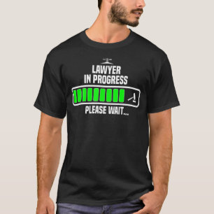 Anwältin im Gange Bitte warten Jurastube Funny La T-Shirt