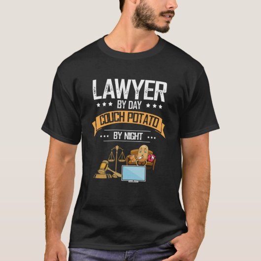 Anwältin von Day Couch Potato bei Nachtanwaltsprof T-Shirt (Vorderseite)