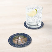 Any Text Wedding Save the Date Photo Navy and Gold Runder Pappuntersetzer (Vor Ort)