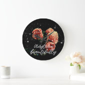 Anytime Beautifully Große Wanduhr (Zuhause)