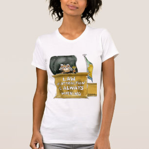 Anziehungsgesetz, das immer im Shirt funktioniert