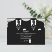 Anzug und Krawatte Gay Wedding RSVP Karte (Stehend Vorderseite)