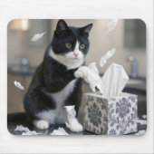 Anzugkatze spielt mit einer Taschentuchbox Mousepad (Vorne)