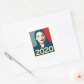 AOC 2020 Propaganda Runder Aufkleber (Umschlag)