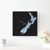 Aotearoa NZ Map, Islands in Māori language Quadratische Wanduhr (Zuhause)