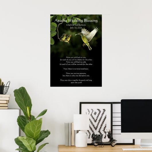 Apache Wedding Segen Hummingbird fütternd Babys Poster (Heimbüro)