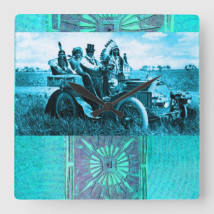 APACHES UND GERONIMO FAHREN MIT EINEM KRAFTWAGEN QUADRATISCHE WANDUHR