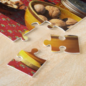 Aperitif und Vorspeisen, zubereitet: Brot, Oliven, Puzzle (Seite)