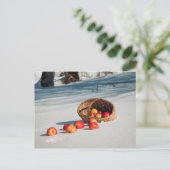 Äpfel auf dem Schnee Postkarte (Stehend Vorderseite)