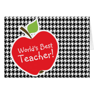 Apfel auf Schwarz-Weiß-Hahnentrittmuster