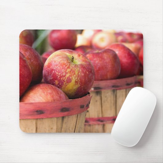 Äpfel im Buschkorb Mousepad (Mit Mouse)
