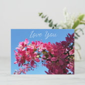 Apfelbaum blüht. Pinke Blumen. Liebe Feiertagskarte (Stehend Vorderseite)