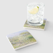 Apfelbäume in Bloom (von Claude Monet) Steinuntersetzer (Seitenansicht)