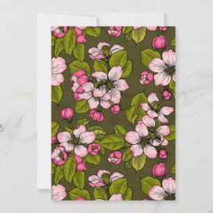 Apfelblüte auf dunkelgrün